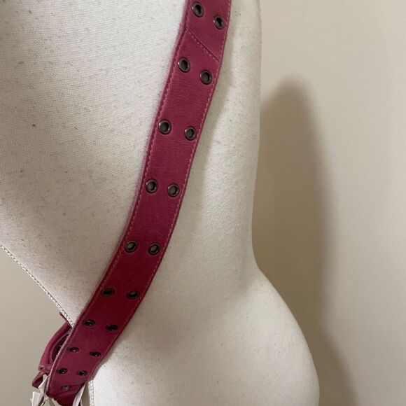 New Free People Leather Wade Leather Sling crossbody bag NWT
Magenta retai… - Picture 8 of 10